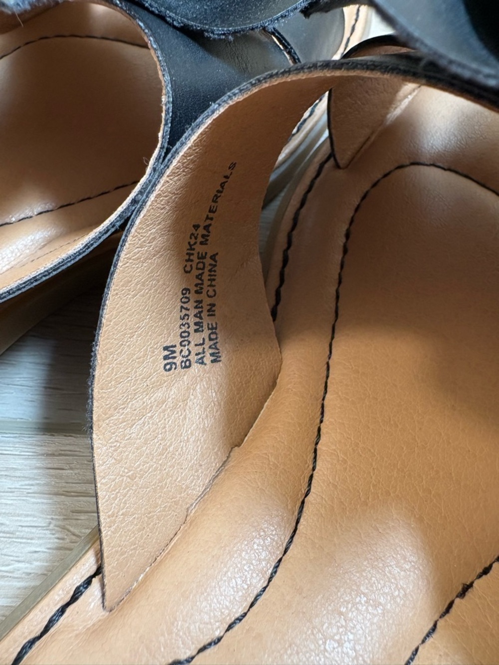 b.o.c. Black Floral Slide Mules with Tan Footbed - Picture 4 of 5